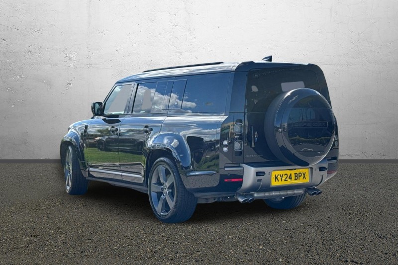 2024 (24) LAND ROVER DEFENDER 5.0 P500 V8 130 5dr Auto [8 Seat]