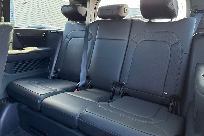 2024 (24) LAND ROVER DEFENDER 5.0 P500 V8 130 5dr Auto [8 Seat] 5371741