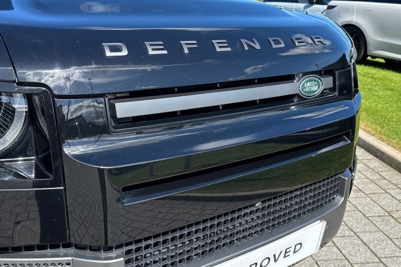 2024 (24) LAND ROVER DEFENDER 5.0 P500 V8 130 5dr Auto [8 Seat] 5371731