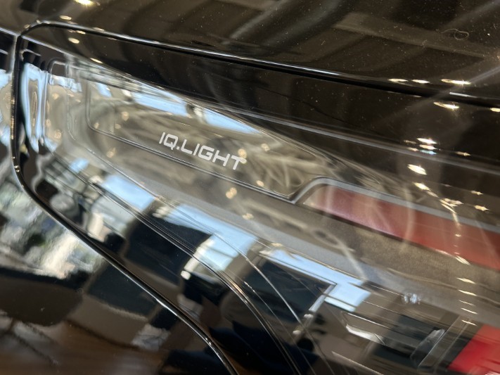  VOLKSWAGEN TIGUAN 2.0 TDI R-Line 5dr DSG 5323892