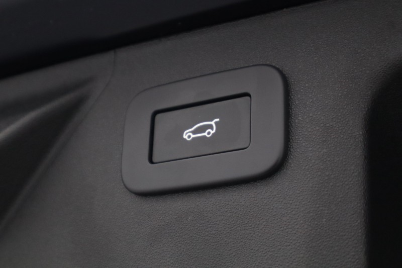 2023 (23) LAND ROVER DISCOVERY SPORT 1.5 P300e R-Dynamic SE 5dr Auto [5 Seat] 5316453