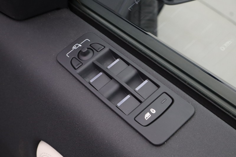 2023 (23) LAND ROVER DISCOVERY SPORT 1.5 P300e R-Dynamic SE 5dr Auto [5 Seat] 5316457