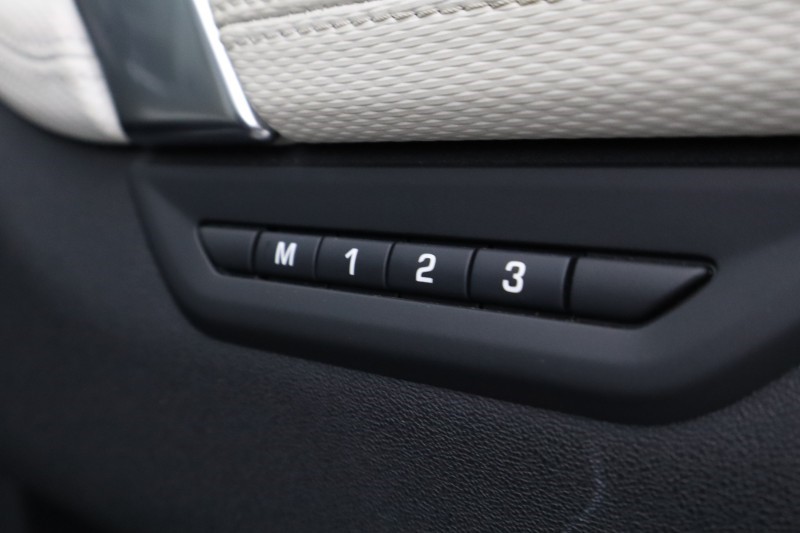 2023 (23) LAND ROVER DISCOVERY SPORT 1.5 P300e R-Dynamic SE 5dr Auto [5 Seat] 5316459