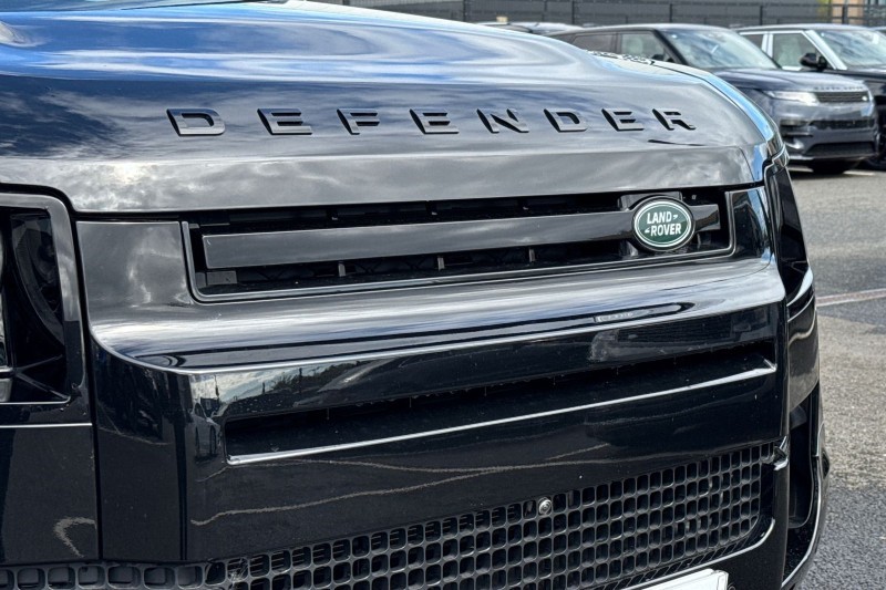 2025 (25) LAND ROVER COMMERCIAL DEFENDER 3.0 D250 Hard Top X-Dynamic HSE Auto [3 Seat] 5368297