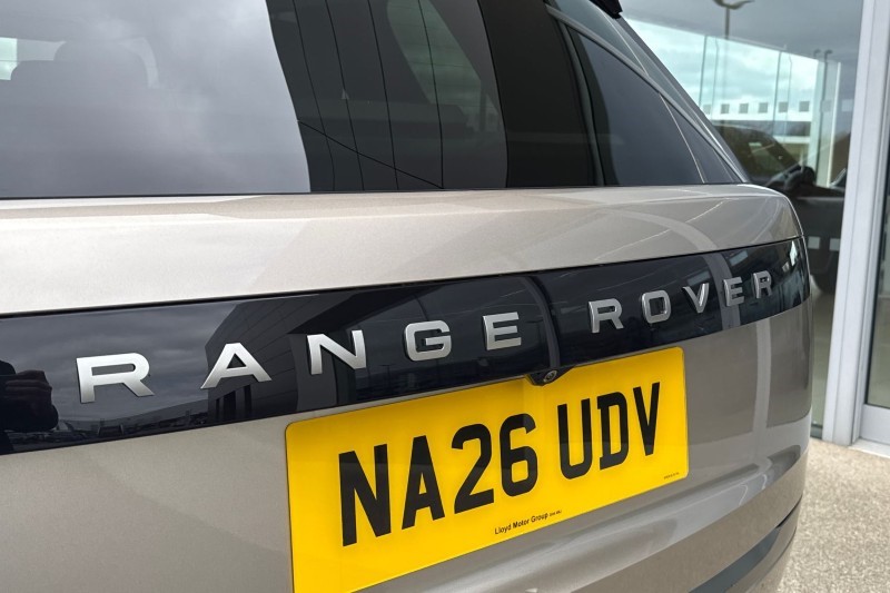 2026 (26) LAND ROVER RANGE ROVER 3.0 D300 SE 4dr Auto 5326234