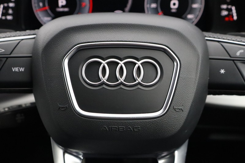 2022 (71) AUDI Q7 55 TFSI Quattro S Line 5dr Tiptronic 5349894