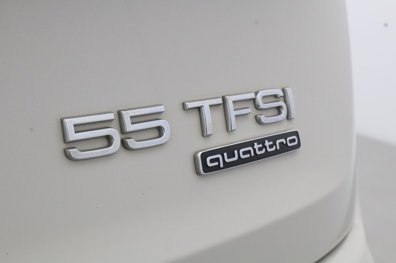2022 (71) AUDI Q7 55 TFSI Quattro S Line 5dr Tiptronic 5349865
