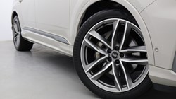2022 (71) AUDI Q7 55 TFSI Quattro S Line 5dr Tiptronic 5349873