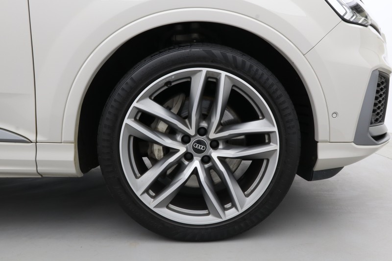 2022 (71) AUDI Q7 55 TFSI Quattro S Line 5dr Tiptronic 5349854