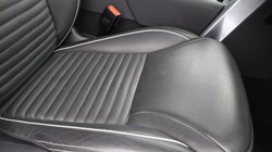 2024 (73) LAND ROVER DISCOVERY 3.0 D300 Dynamic HSE 5dr Auto 5359534