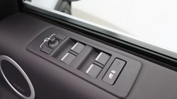 2024 (73) LAND ROVER DISCOVERY 3.0 D300 Dynamic HSE 5dr Auto 5359530