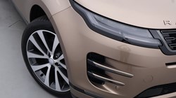 2024 (74) LAND ROVER RANGE ROVER EVOQUE 2.0 D200 Autobiography 5dr Auto 5352644