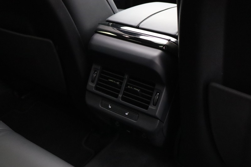 2024 (74) LAND ROVER RANGE ROVER EVOQUE 2.0 D200 Autobiography 5dr Auto 5352600