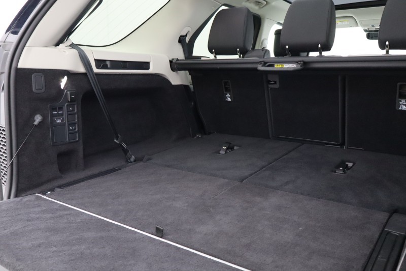 2024 (24) LAND ROVER DISCOVERY 3.0 D350 Dynamic HSE 5dr Auto 5345299