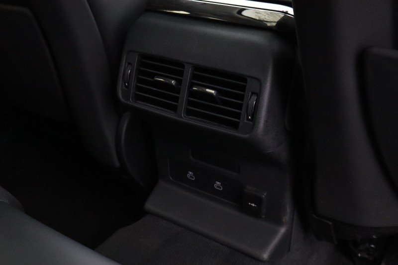 2024 (74) LAND ROVER RANGE ROVER VELAR 2.0 D200 MHEV Dynamic HSE 5dr Auto 5327135