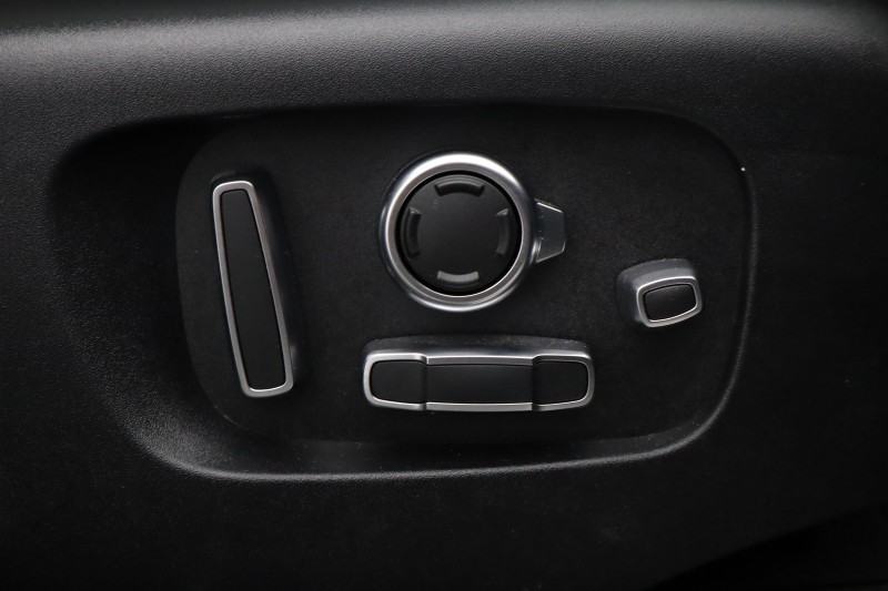 2024 (74) LAND ROVER RANGE ROVER VELAR 2.0 D200 MHEV Dynamic HSE 5dr Auto 5327145