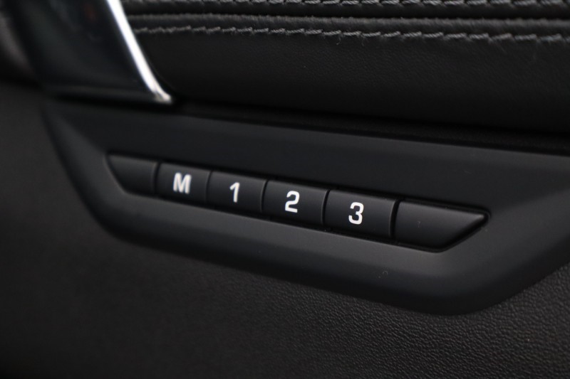 2025 (74) LAND ROVER DISCOVERY SPORT 2.0 D200 Dynamic HSE 5dr Auto [7 Seat] 5329801