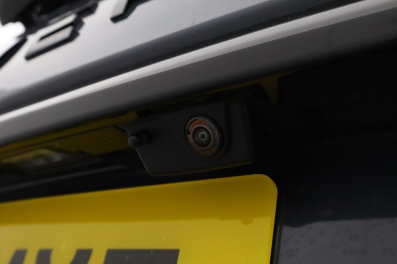 2025 (74) LAND ROVER DISCOVERY SPORT 2.0 D200 Dynamic HSE 5dr Auto [7 Seat] 5329783