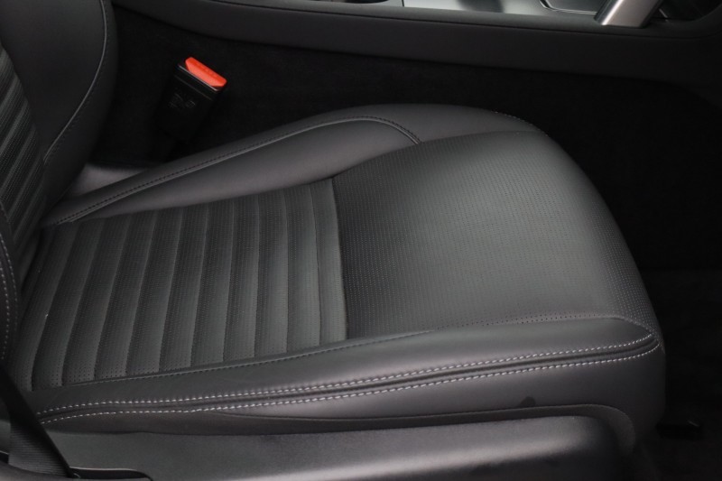 2025 (74) LAND ROVER DISCOVERY SPORT 2.0 D200 Dynamic HSE 5dr Auto [7 Seat] 5329804