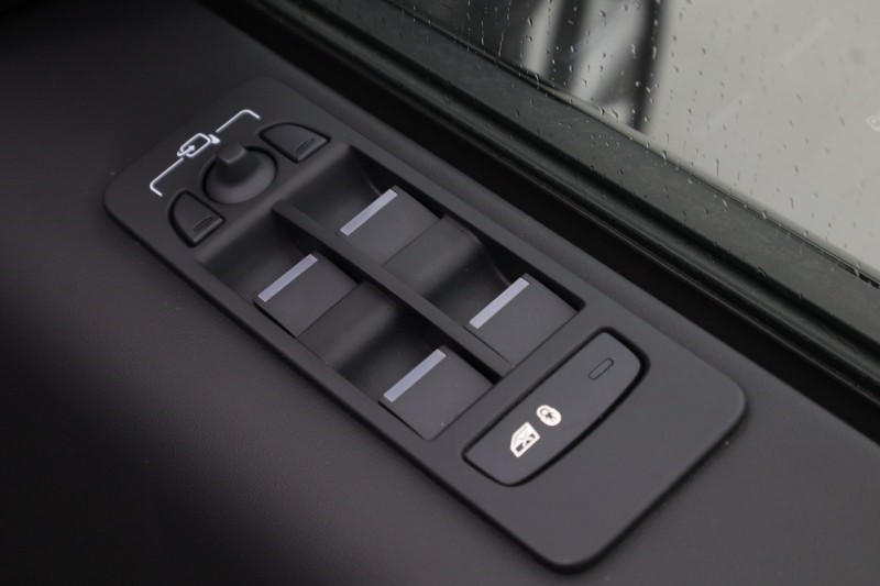 2024 (74) LAND ROVER DISCOVERY SPORT 2.0 D200 Dynamic HSE 5dr Auto [7 Seat] 5325683