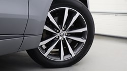 2024 (74) JAGUAR F-PACE 2.0 D200 R-Dynamic SE Black 90th Anniv 5dr Auto 5356360