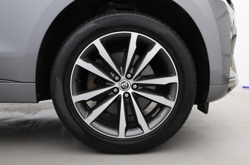 2024 (74) JAGUAR F-PACE 2.0 D200 R-Dynamic SE Black 90th Anniv 5dr Auto 5356345