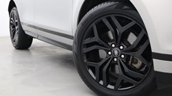 2022 (22) LAND ROVER RANGE ROVER EVOQUE 2.0 D200 R-Dynamic SE 5dr Auto 5451475