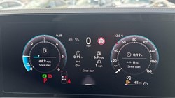 VOLKSWAGEN TIGUAN 2.0 TDI Elegance 5dr DSG 5858707