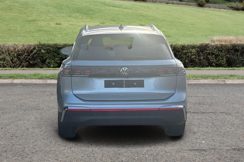  VOLKSWAGEN TIGUAN 2.0 TDI Elegance 5dr DSG 5858695