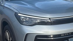 VOLKSWAGEN TIGUAN 2.0 TDI Elegance 5dr DSG 5858721