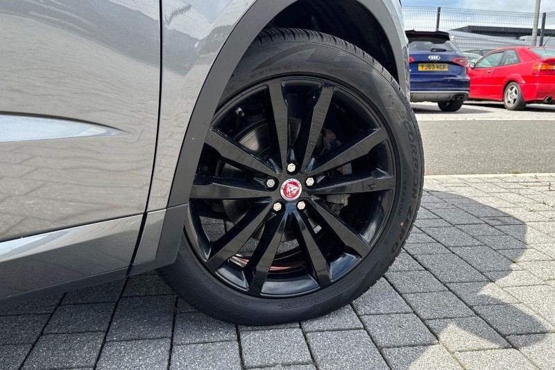 2020 (69) JAGUAR E-PACE 2.0d [180] R-Dynamic HSE 5dr Auto 5526519