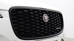 2022 (22) JAGUAR F-PACE 2.0 D200 R-Dynamic S 5dr Auto AWD 5359335