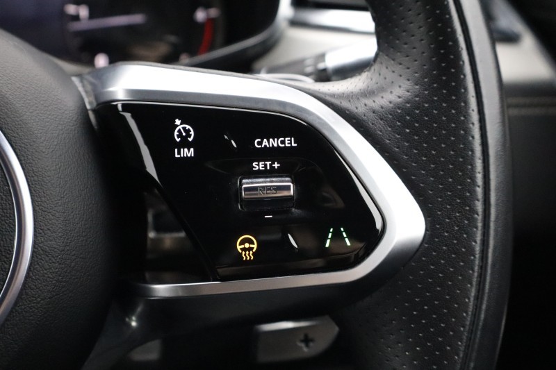 2022 (22) JAGUAR F-PACE 2.0 D200 R-Dynamic S 5dr Auto AWD 5359365
