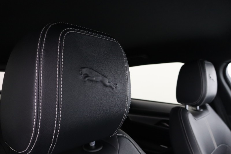2022 (22) JAGUAR F-PACE 2.0 D200 R-Dynamic S 5dr Auto AWD 5359354