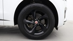 2022 (22) JAGUAR F-PACE 2.0 D200 R-Dynamic S 5dr Auto AWD 5359332