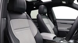 2020 (20) LAND ROVER RANGE ROVER EVOQUE 2.0 P250 R-Dynamic HSE 5dr Auto 5354647