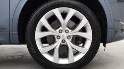 2020 (69) LAND ROVER DISCOVERY SPORT 2.0 D180 R-Dynamic SE 5dr Auto 5374191