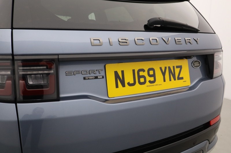 2020 (69) LAND ROVER DISCOVERY SPORT 2.0 D180 R-Dynamic SE 5dr Auto 5374201