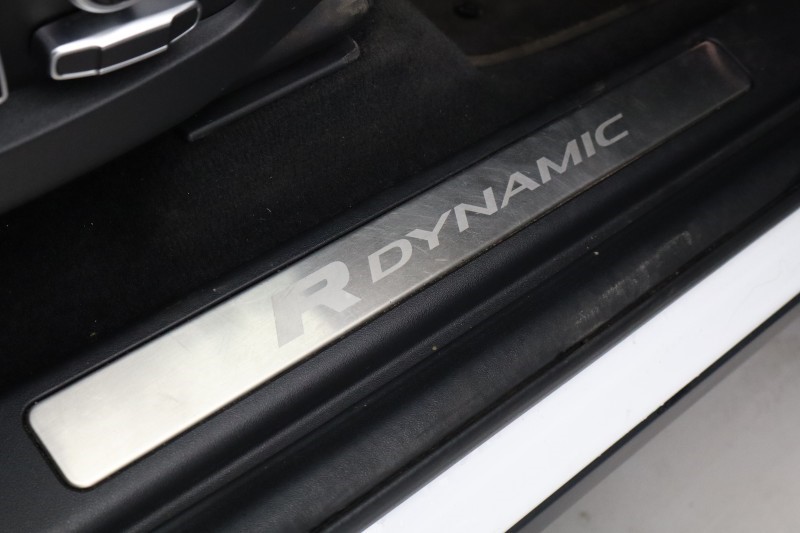 2021 (21) LAND ROVER DISCOVERY SPORT 2.0 D165 R-Dynamic S Plus 5dr Auto 5418857