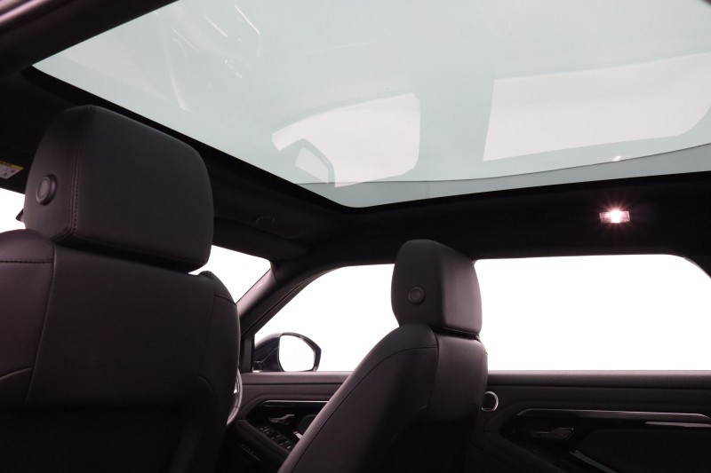 2022 (22) LAND ROVER RANGE ROVER EVOQUE 2.0 P200 R-Dynamic SE 5dr Auto 5364520