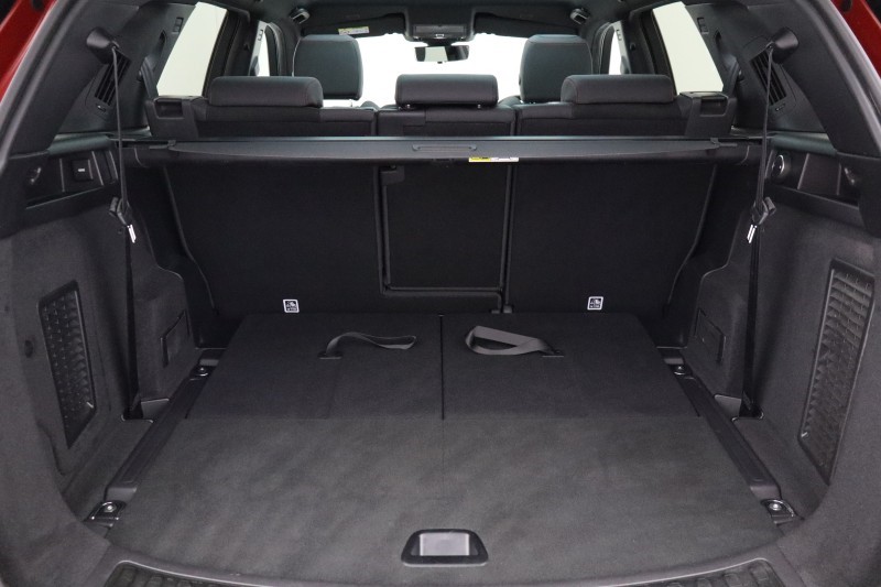 2021 (21) LAND ROVER DISCOVERY SPORT 2.0 P290 Black 5dr Auto 5389476
