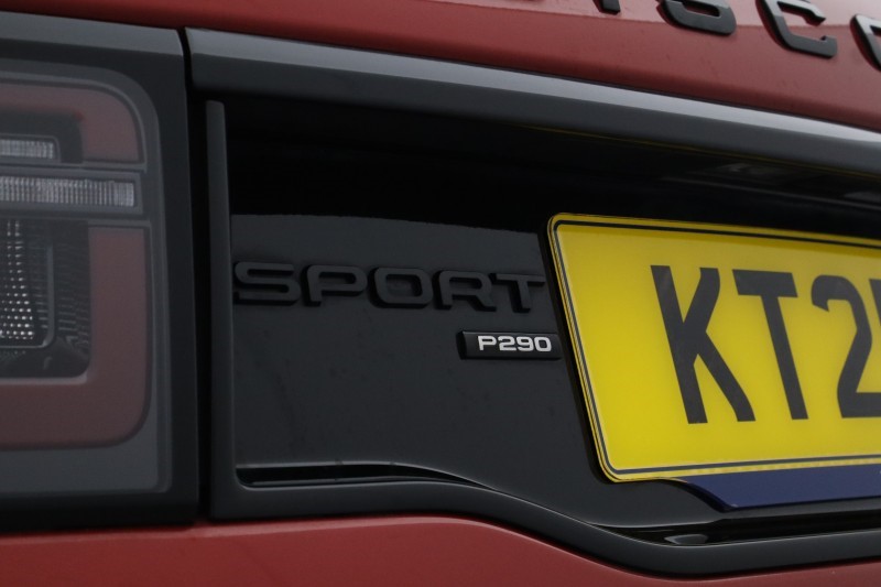 2021 (21) LAND ROVER DISCOVERY SPORT 2.0 P290 Black 5dr Auto 5389472