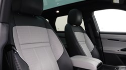 2022 (22) LAND ROVER RANGE ROVER EVOQUE 2.0 D200 R-Dynamic HSE 5dr Auto 5393677