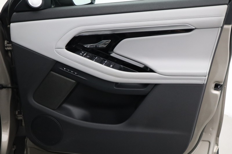 2022 (22) LAND ROVER RANGE ROVER EVOQUE 2.0 D200 R-Dynamic HSE 5dr Auto 5393670