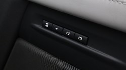2022 (22) LAND ROVER RANGE ROVER EVOQUE 2.0 D200 R-Dynamic HSE 5dr Auto 5393672