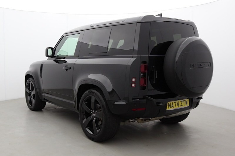2024 (74) LAND ROVER DEFENDER 3.0 D250 X-Dynamic HSE 90 3dr Auto 1
