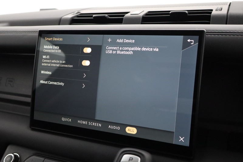 2024 (74) LAND ROVER DEFENDER 3.0 D250 X-Dynamic HSE 90 3dr Auto 5363733