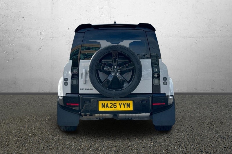 2026 (26) LAND ROVER DEFENDER 3.0 D350 X-Dynamic HSE 110 5dr Auto 5863157