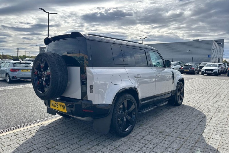 2026 (26) LAND ROVER DEFENDER 3.0 D350 X-Dynamic HSE 110 5dr Auto 5863195