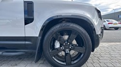2026 (26) LAND ROVER DEFENDER 3.0 D350 X-Dynamic HSE 110 5dr Auto 5863159